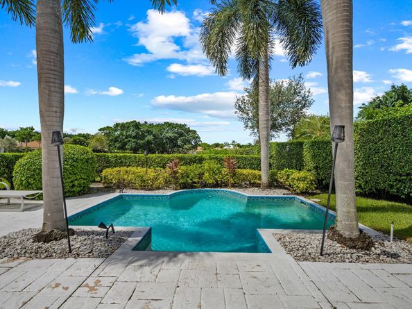 2587 Muir Circle, Wellington FL 33414