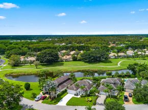 2587 Muir Circle, Wellington FL 33414