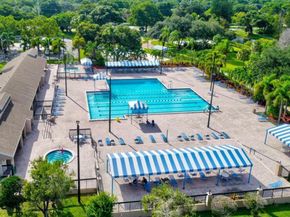 4602 NW 30th Street N 920, Coconut Creek FL 33063