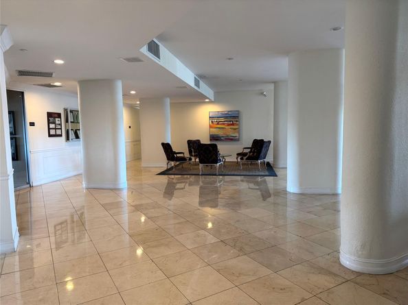 1 Las Olas Cir 307, Fort Lauderdale FL 33316