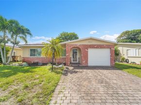 960 NW 49th St, Deerfield Beach FL 33064