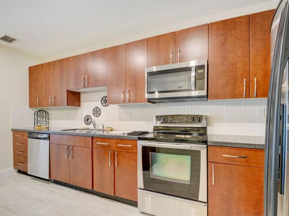 300 S Australian Ave 919, West Palm Beach FL 33401