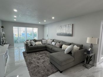 6379 Bay Club Dr