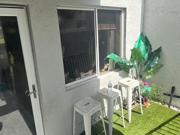 2343 SW 82nd Way 2343, North Lauderdale FL 33068