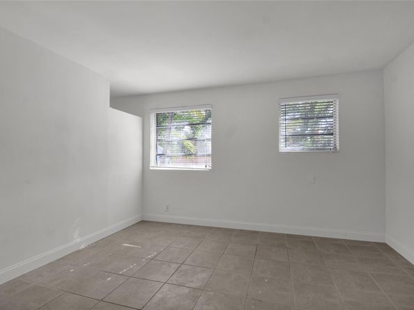 1116 S 17th Ave, Hollywood FL 33020