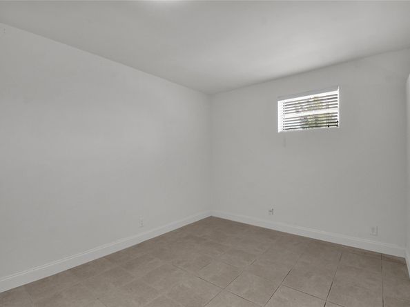 1116 S 17th Ave, Hollywood FL 33020