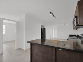 1116 S 17th Ave, Hollywood FL 33020