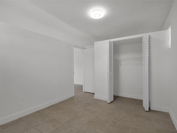 1116 S 17th Ave, Hollywood FL 33020