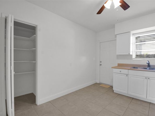 1116 S 17th Ave, Hollywood FL 33020