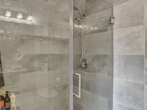 10921 SW 10th Ct, Pembroke Pines FL 33025