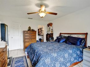 10921 SW 10th Ct, Pembroke Pines FL 33025