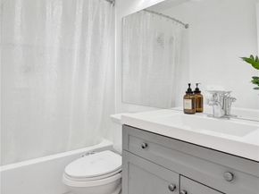 10921 SW 10th Ct, Pembroke Pines FL 33025