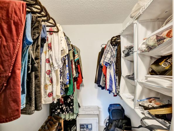 10921 SW 10th Ct, Pembroke Pines FL 33025