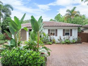 1519 Washington St, Hollywood FL 33020