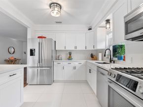 1519 Washington St, Hollywood FL 33020