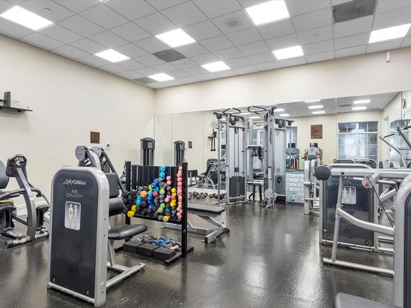 16135 Emerald Estates Dr 164, Weston FL 33331