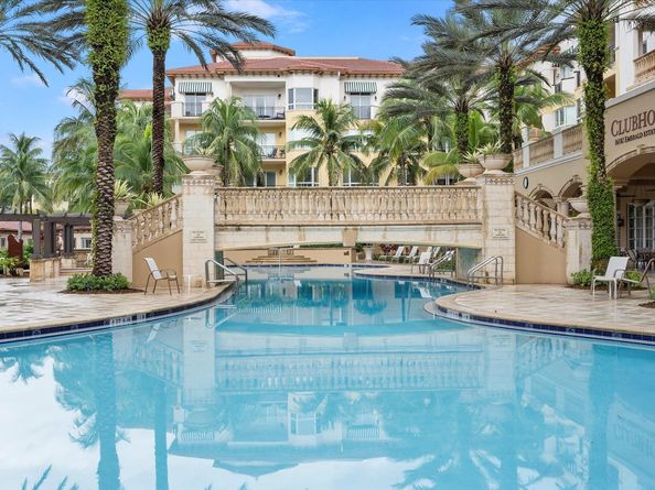 16135 Emerald Estates Dr 164, Weston FL 33331