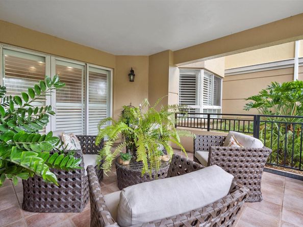 16135 Emerald Estates Dr 164, Weston FL 33331