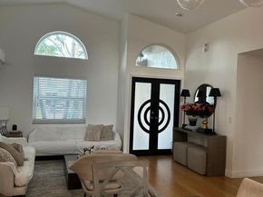 5754 NW 48th Ct, Coral Springs FL 33067