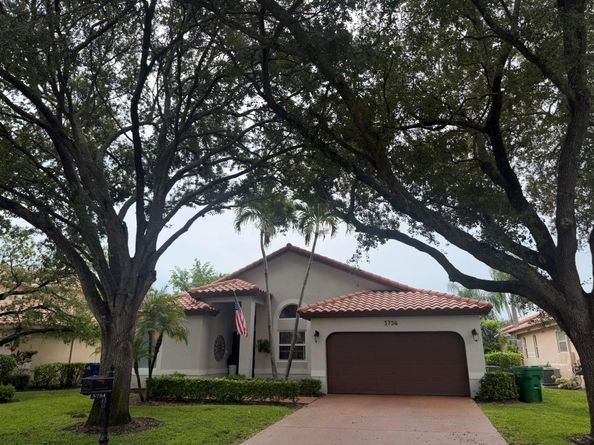 5754 NW 48th Ct, Coral Springs FL 33067