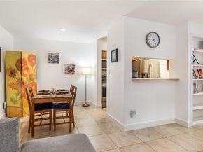 733 Riverside Dr 1216, Coral Springs FL 33071