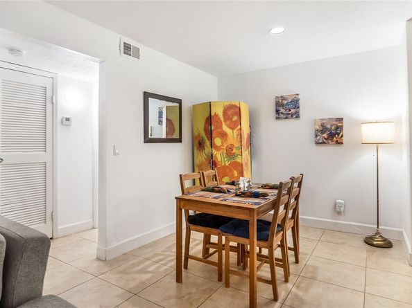 733 Riverside Dr 1216, Coral Springs FL 33071