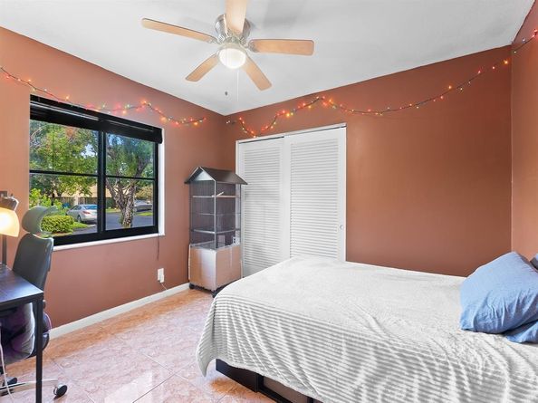 6314 NW 29th Ct, Sunrise FL 33313