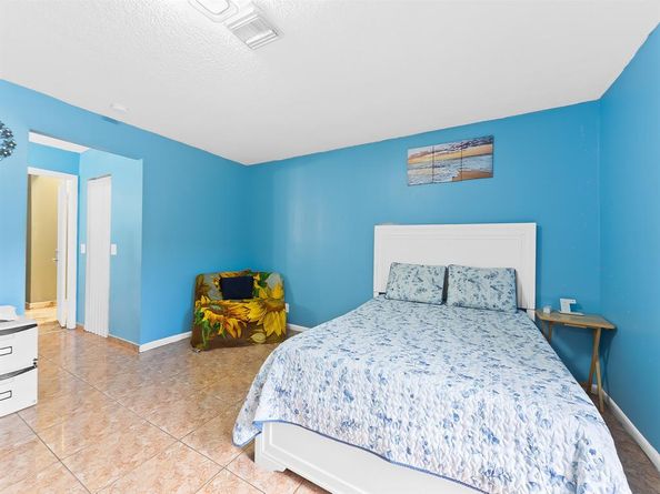 6314 NW 29th Ct, Sunrise FL 33313