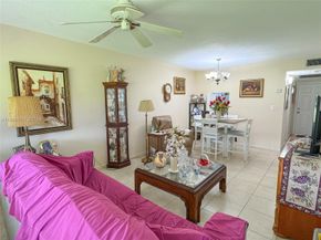 2300 Park Lane 105, Hollywood FL 33021