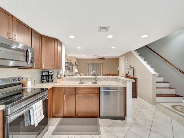 2635 NE 15th St 2635, Pompano Beach FL 33062