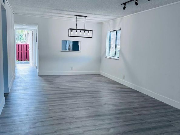 7951 Southgate Boulevard F1, North Lauderdale FL 33068