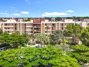 955 Egret Circle 207, Delray Beach FL 33444