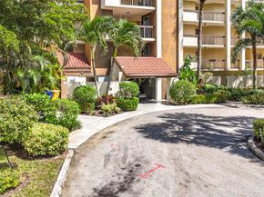 955 Egret Circle 207, Delray Beach FL 33444