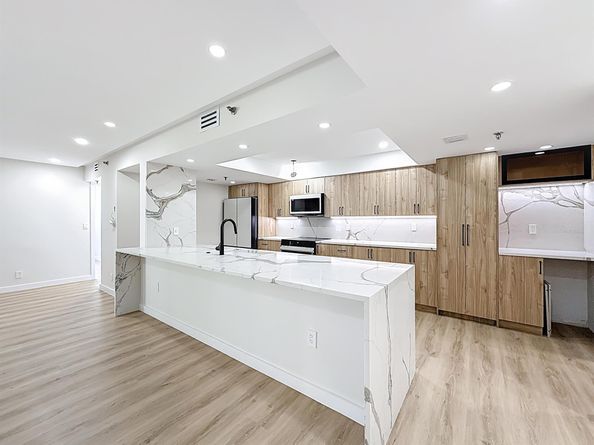 955 Egret Circle 207, Delray Beach FL 33444