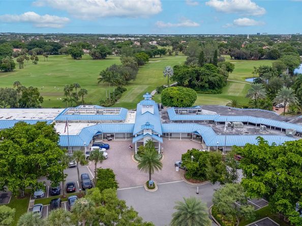 3249 Deer Creek Lake Shore Dr 32, Deerfield Beach FL 33442