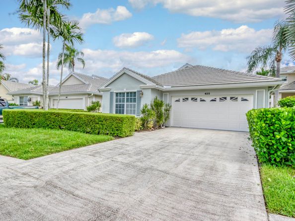625 Masters Way, Palm Beach Gardens FL 33418
