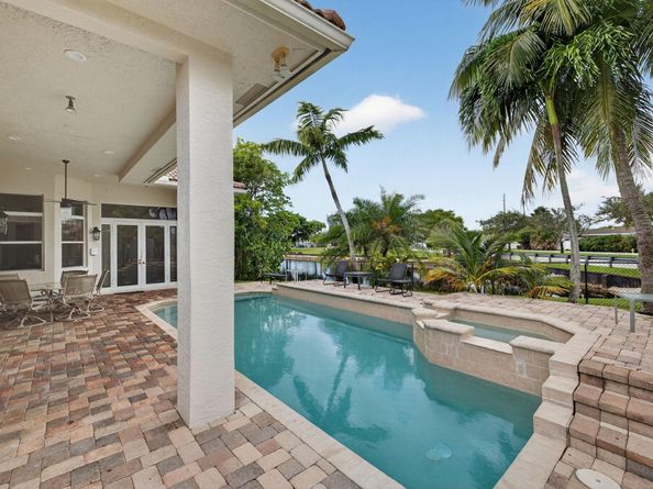 7961 NW 90th Ave, Tamarac FL 33321