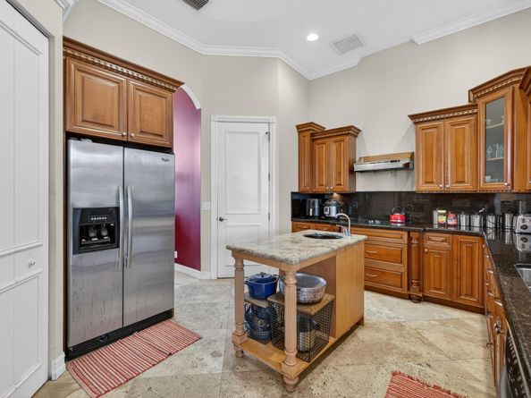 7961 NW 90th Ave, Tamarac FL 33321