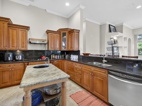 7961 NW 90th Ave, Tamarac FL 33321