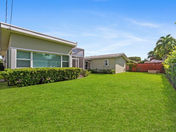 1238 Funston Street, Hollywood FL 33019