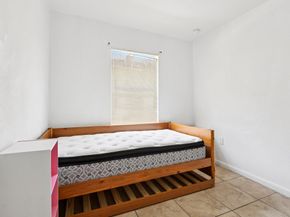 2221 NW 24th Ct, Fort Lauderdale FL 33311