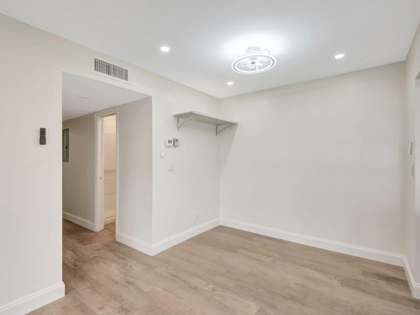 1217 S Drive Way A, Delray Beach FL 33445
