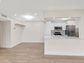 1217 S Drive Way A, Delray Beach FL 33445
