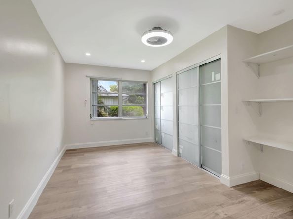 1217 S Drive Way A, Delray Beach FL 33445