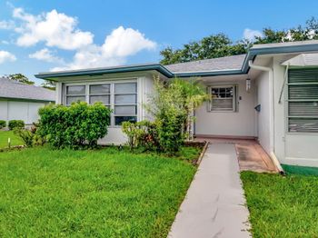 1217 S Drive Way