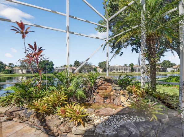 9309 Vercelli St, Lake Worth FL 33467