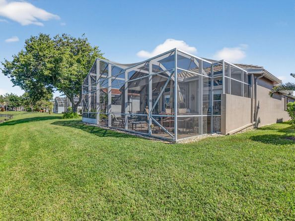 9309 Vercelli St, Lake Worth FL 33467