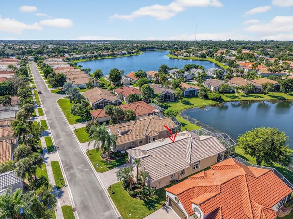 9309 Vercelli St, Lake Worth FL 33467