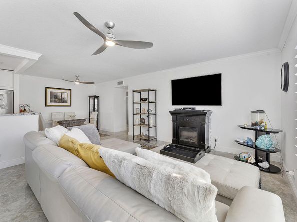 5037 Lakefront Boulevard D, Delray Beach FL 33484