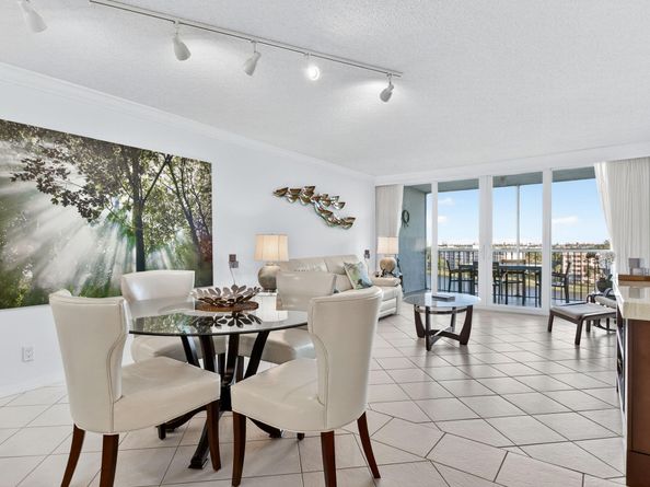 2940 N. Course Dr 903, Pompano Beach FL 33069